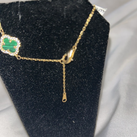 Emerald Stone Green Lucky Clover Necklace & Braclet Gold Plated W Zirconia Set - Picture 10 of 12